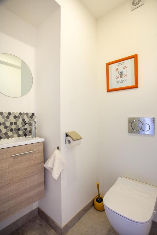 Jj8 - Magnifique 3Pieces, Entierement Renove, Clim, Vieux-Nice Exterior photo